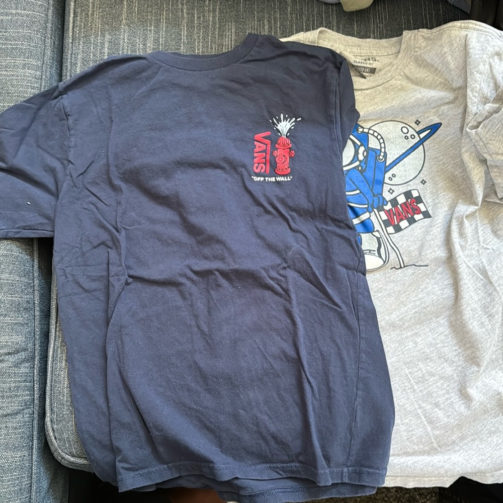 Vans boys large tees
